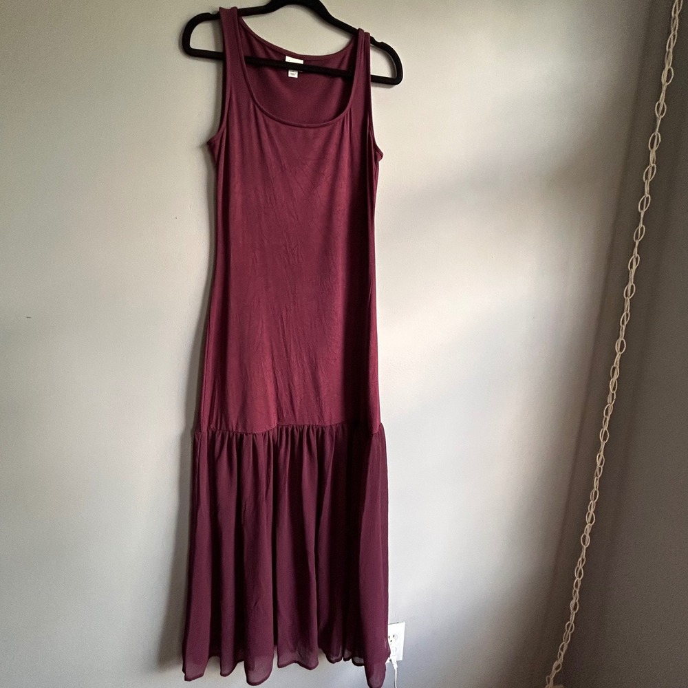 A New Day Burgundy Sleeveless Tiered Maxi Dress Small Wine Maroon Tank Chiffon